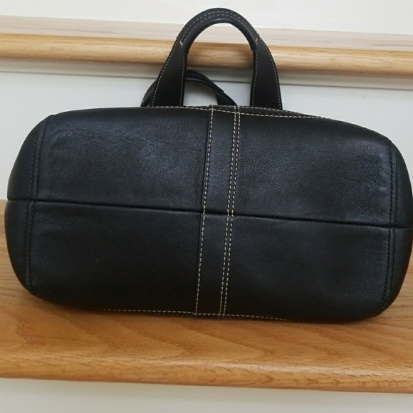 Coach Handbag - Picture 2 of 6